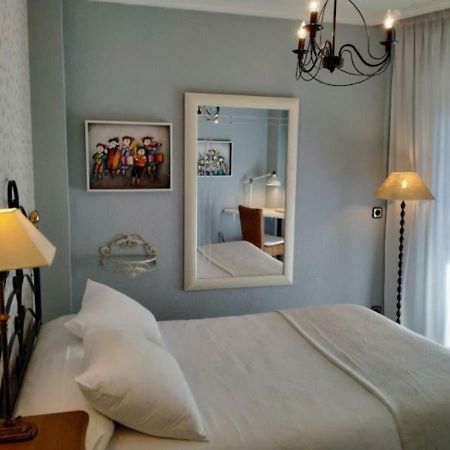 Hostal Rural Luna Y Hostal Rural Lunaposada カンデレダ エクステリア 写真