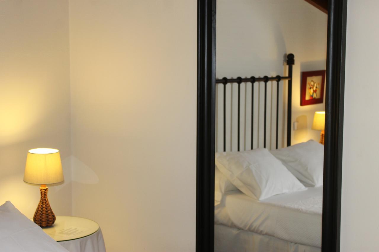 Hostal Rural Luna Y Hostal Rural Lunaposada カンデレダ エクステリア 写真
