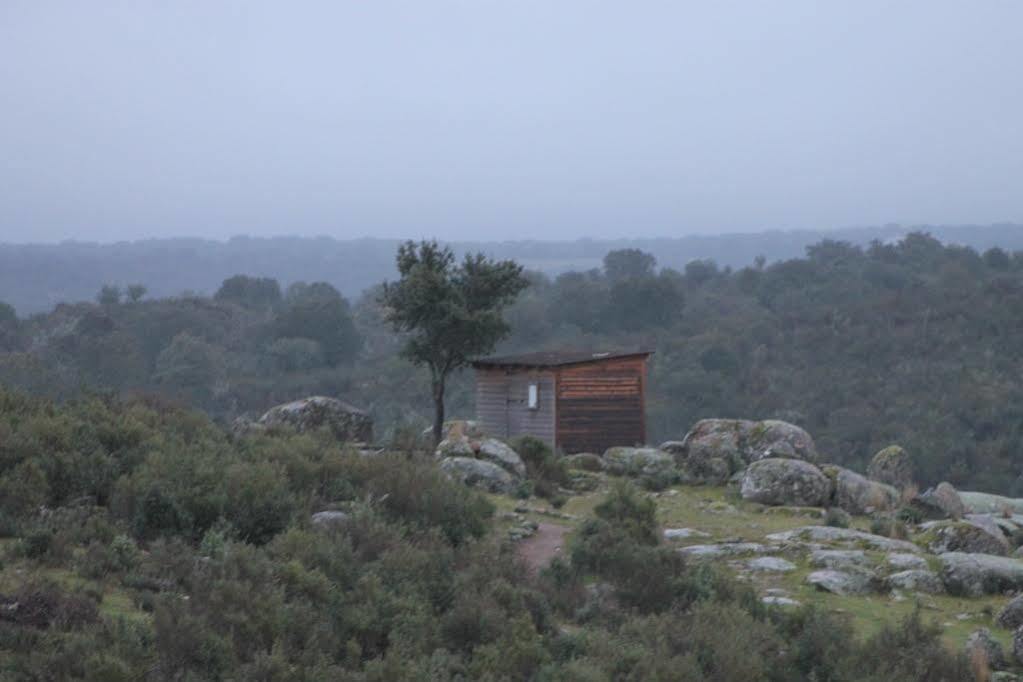 Hostal Rural Luna Y Hostal Rural Lunaposada カンデレダ エクステリア 写真